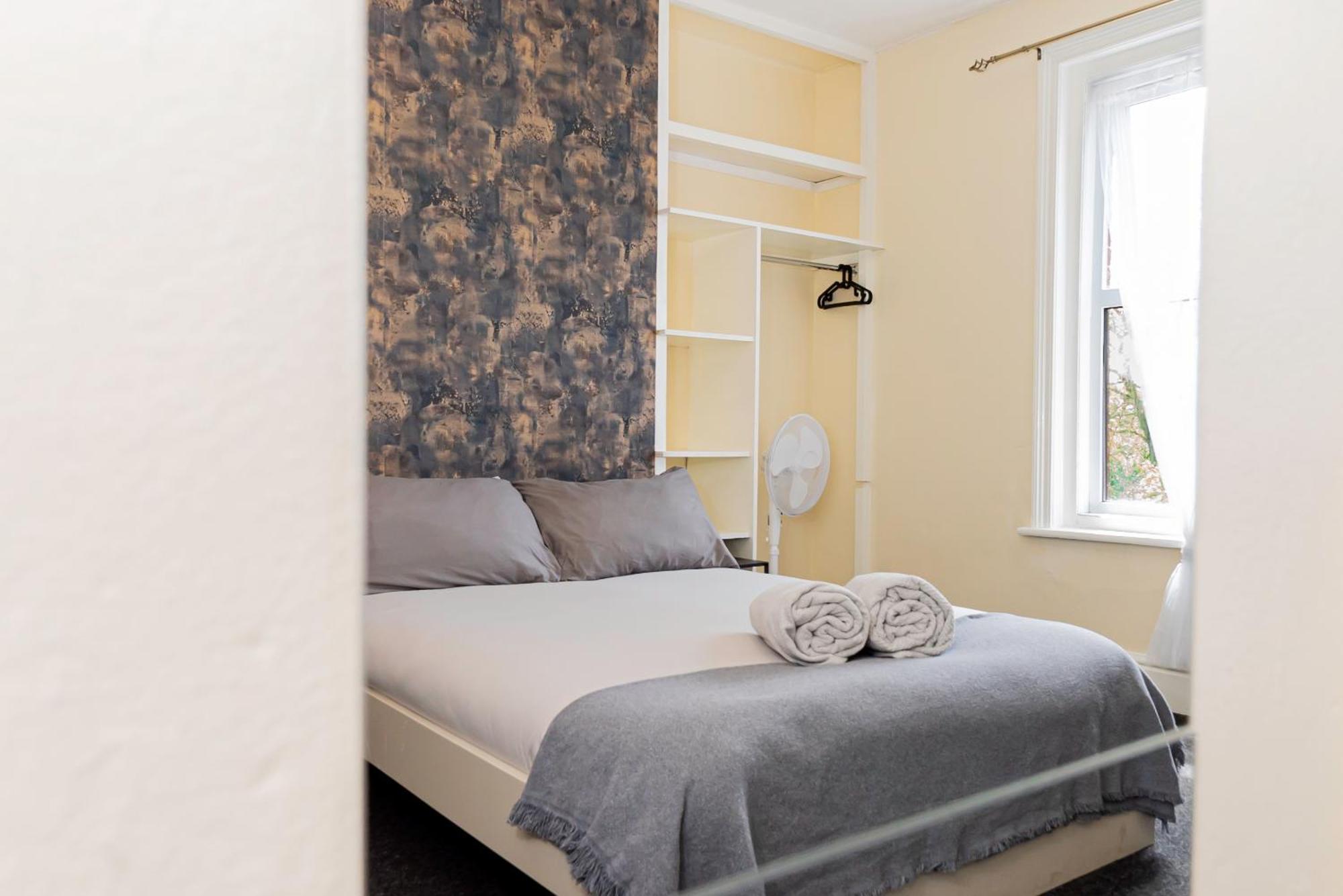 Shirley House 5, Guest House, Self Catering, Self Check In With Smart Locks, Use Of Fully Equipped Kitchen, Close To City Centre, Ideal For Longer Stays And Fawley Contractors Southampton Kültér fotó